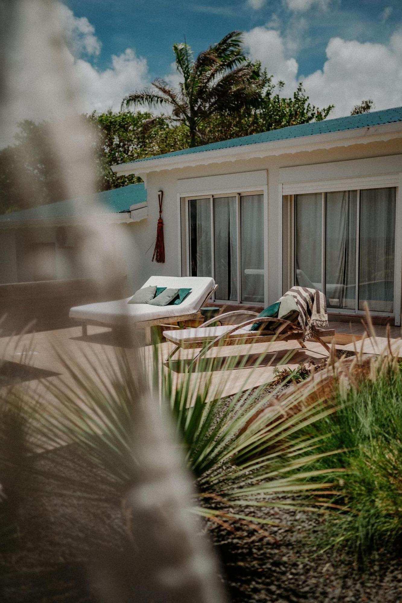 לה מול Villa Manika Vue Mer מראה חיצוני תמונה